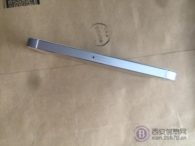 转自用银色国航16G苹果iPhone 5S!