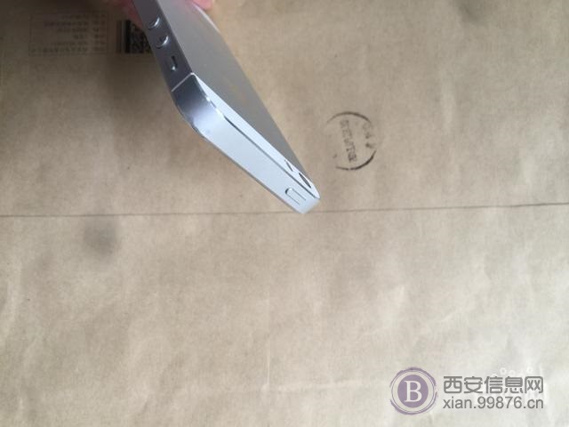 转自用银色国航16G苹果iPhone 5S!