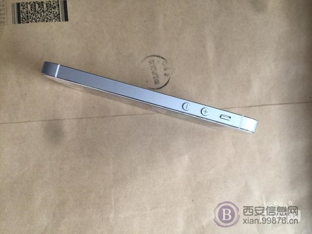转自用银色国航16G苹果iPhone 5S!